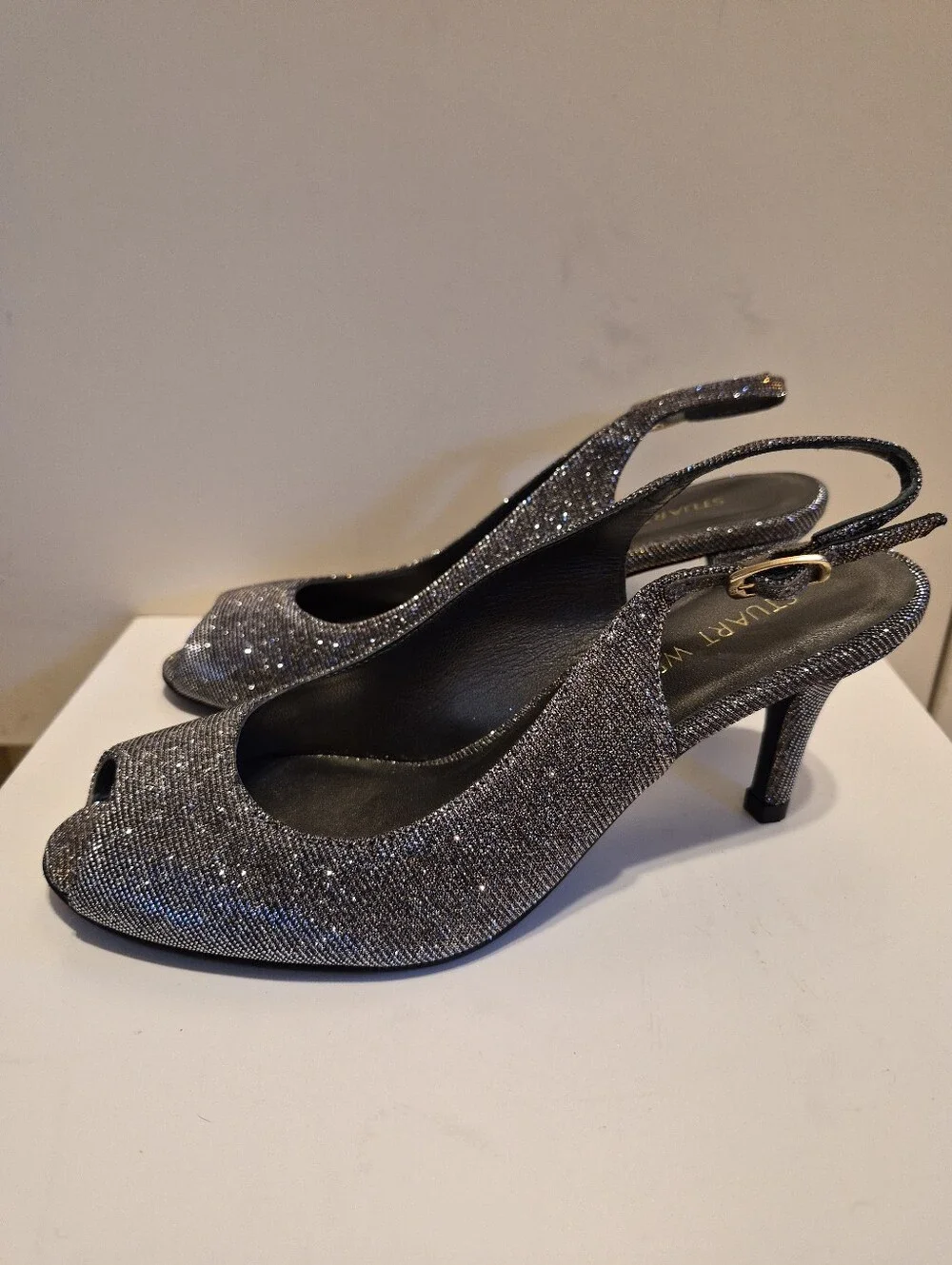 NEW Stuart Weitzman 